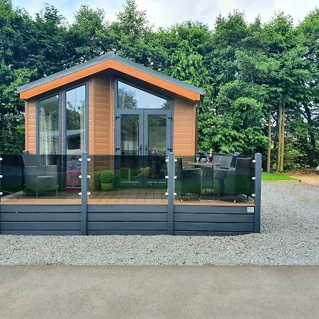 Grand Eagles Luxury Lodge, Auchterarder Perth Exterior foto
